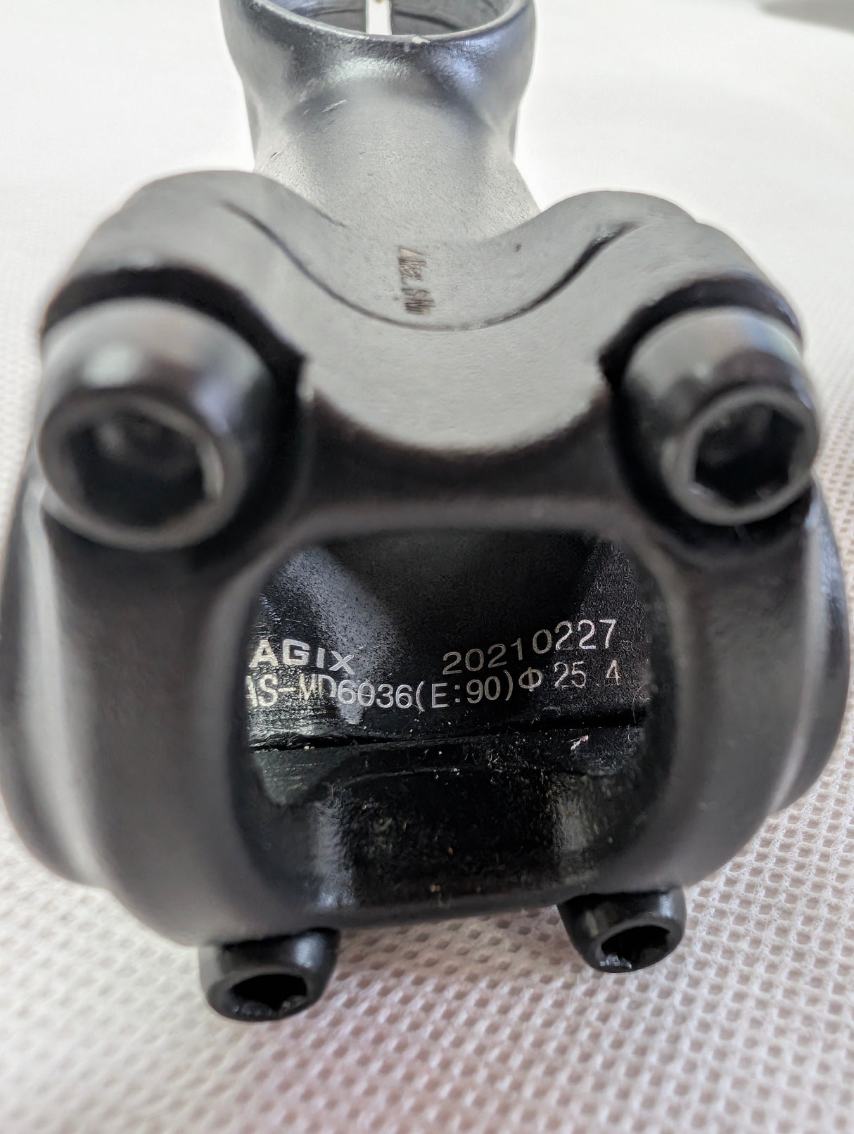 Magix MAS-MD6036 Stem 15Deg 90mm (New, Take-Off)
