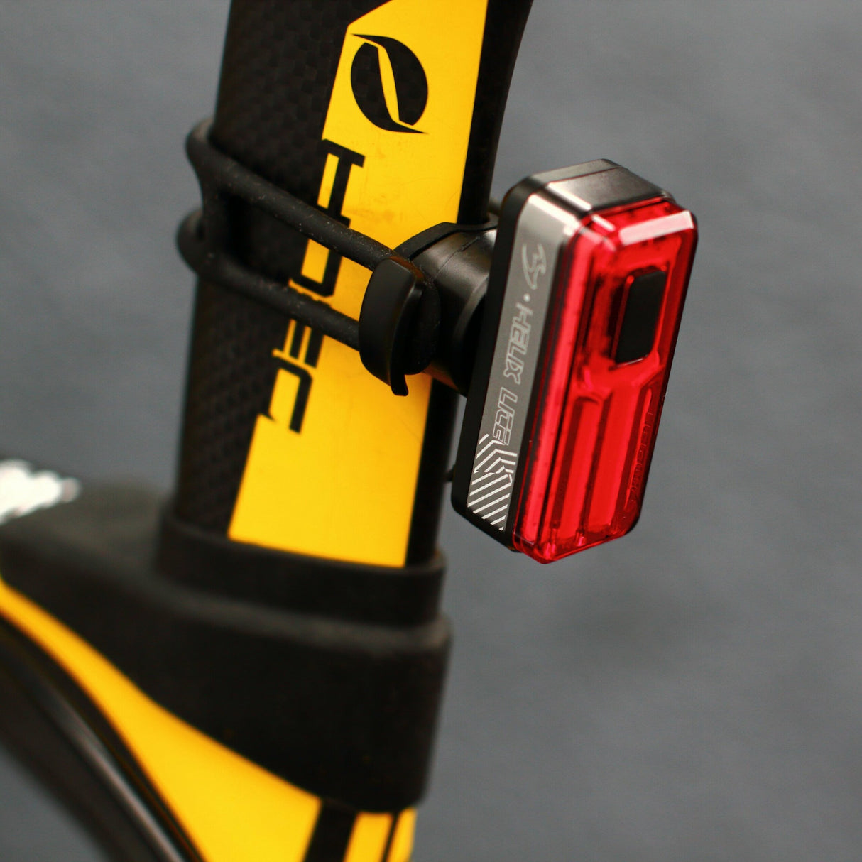 Moon Helix Lite 100lm Rear Light