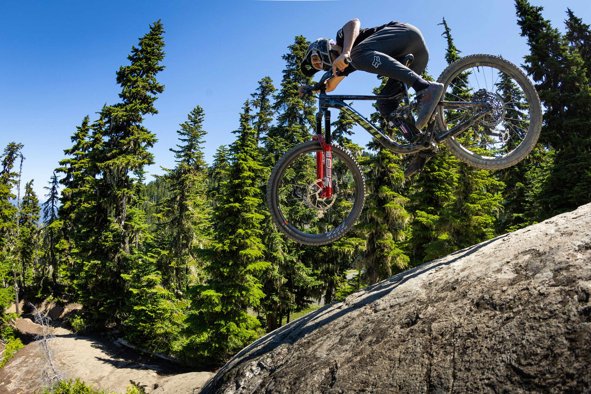 Giant Reign SE (2026)