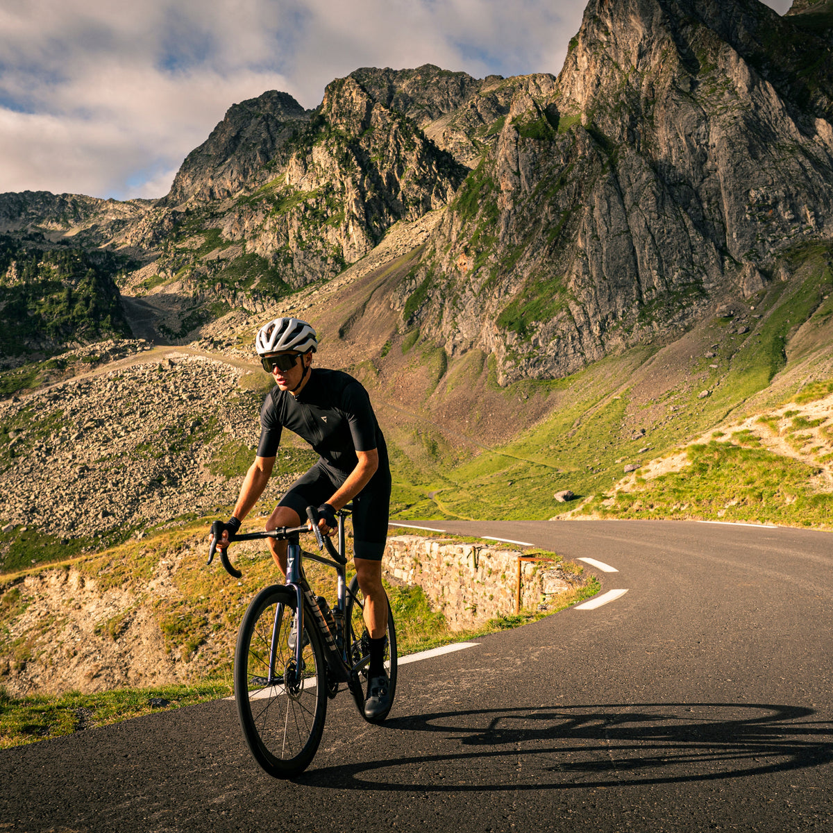 Endurance Road Bikes | Giant Defy | Ivanhoe Cycles – Page 2