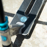 Crisp Switch Stunt Scooter