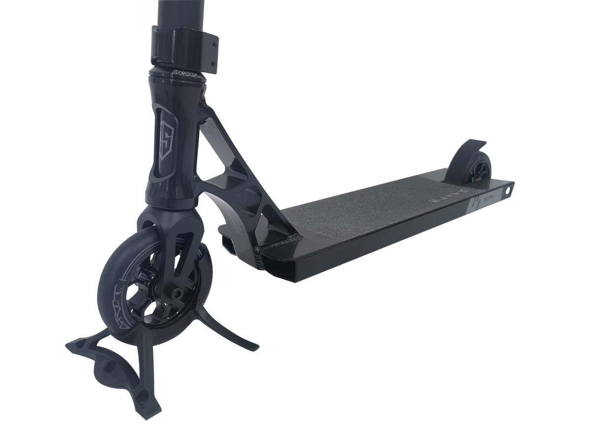 Grit Scooter Floor/Wall Stand