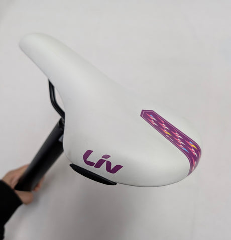 Liv Girls Bike Saddle with Seatpost (New, Take-off)