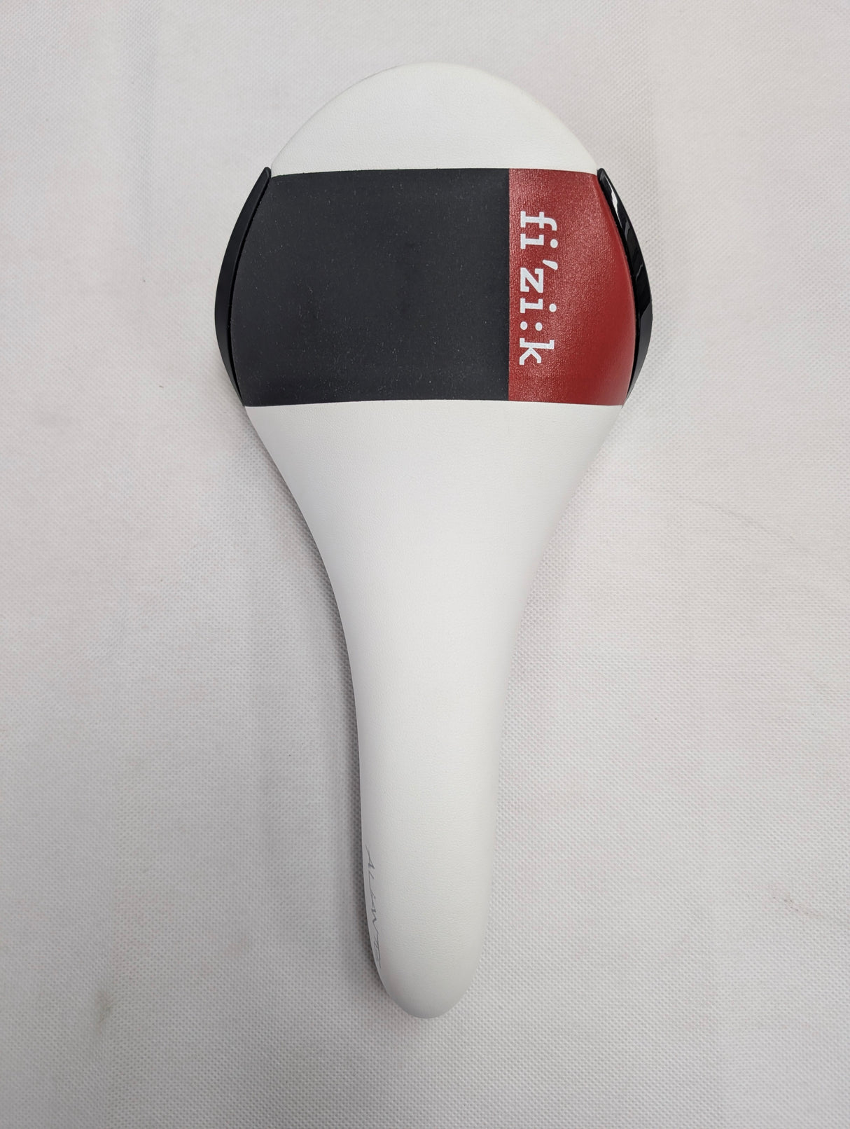 Fizik Aliante R3 Carbon Saddle - White/Black/Red (New, Take-off)