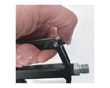 Azur Lumi Rechargeable Flashing Pedals clip in