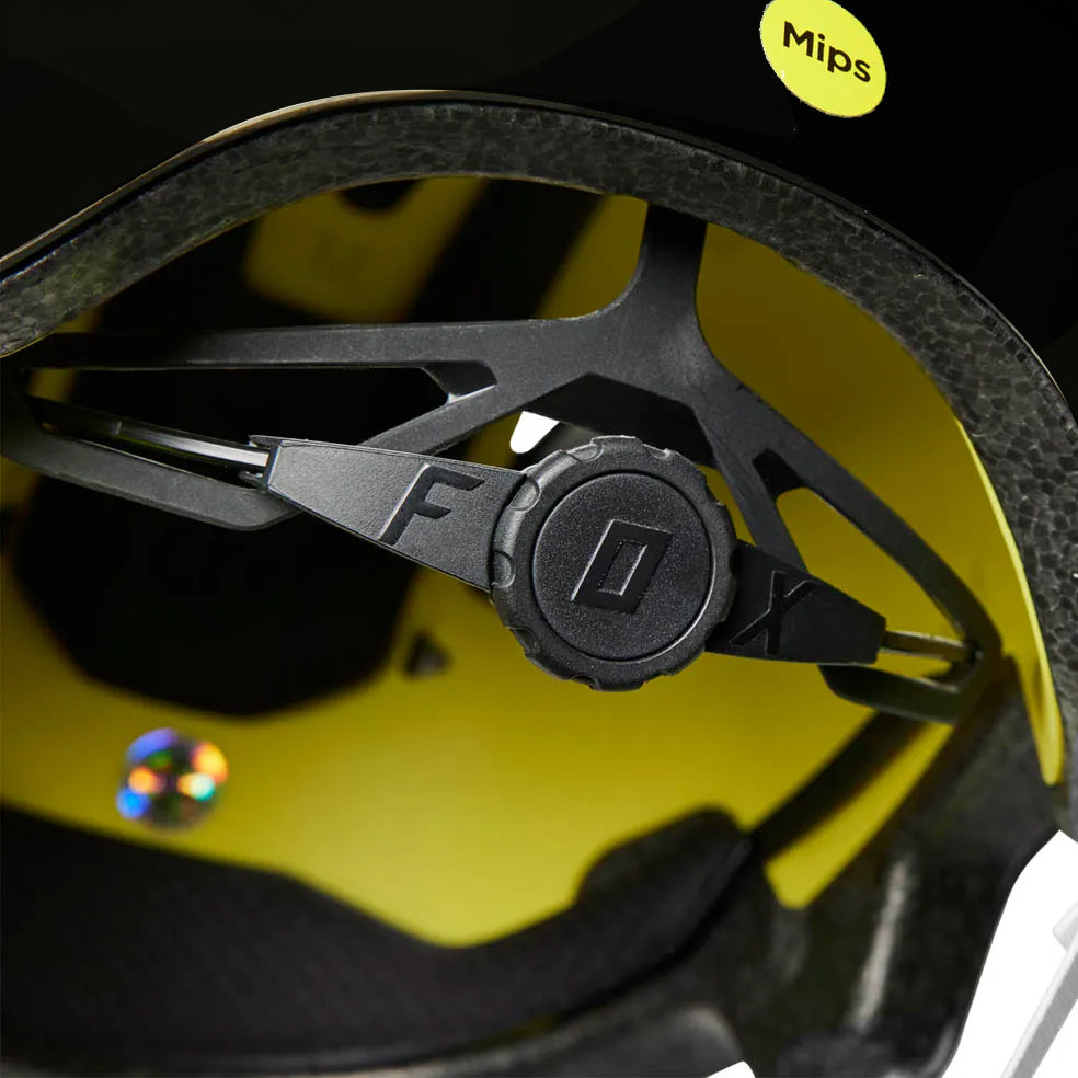 Fox Youth Flight Pro Mips BMX Helmet black boa