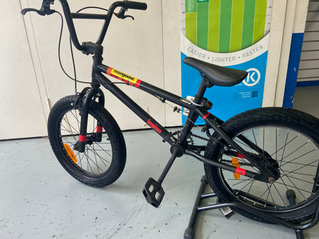 SH716 18" Mongoose L18 BMX Black