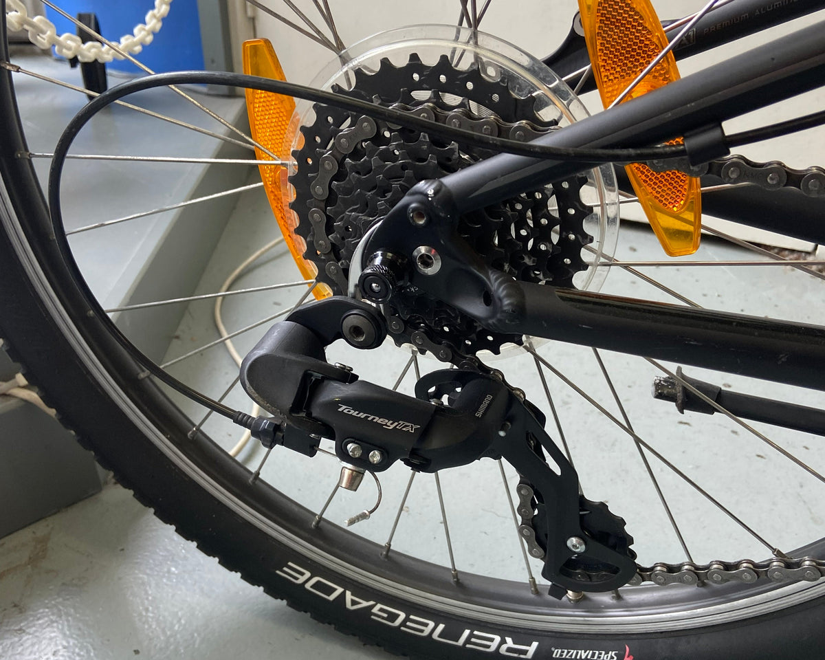 24" Specialized Mtb - Black