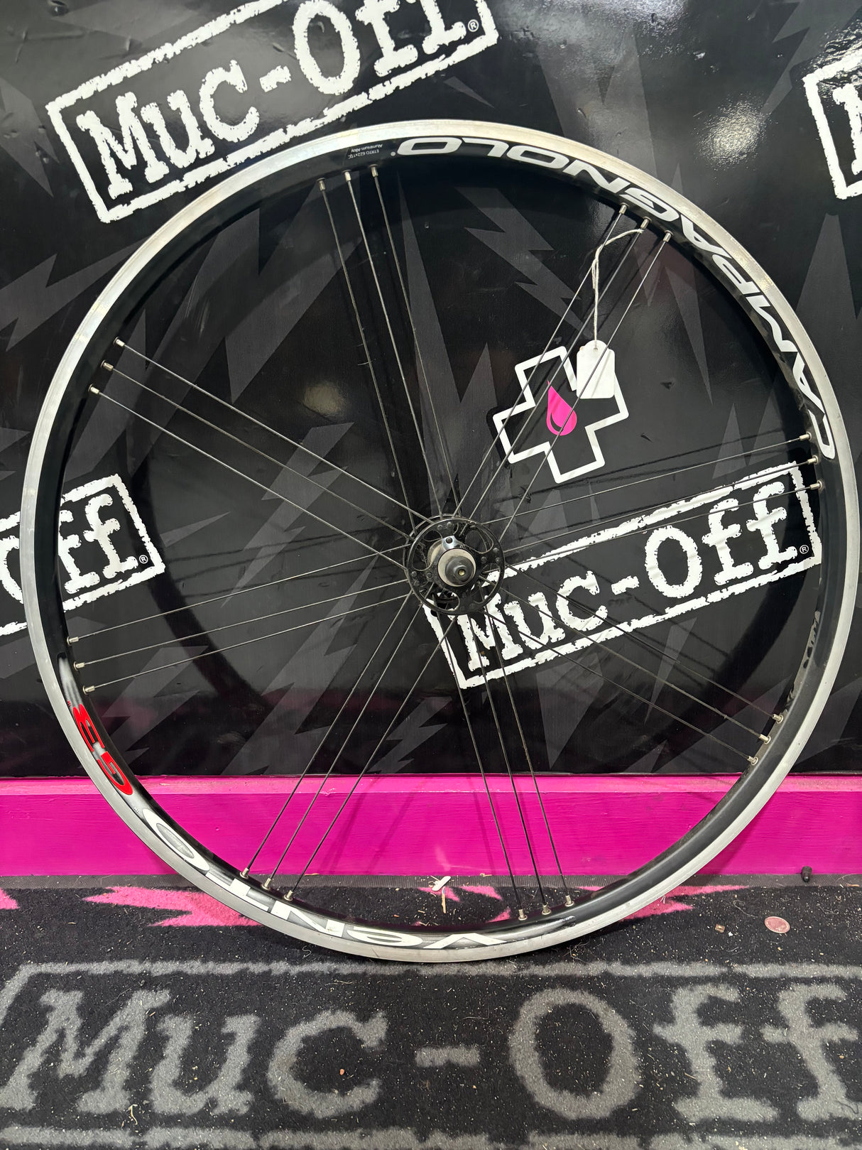 Wheel F 700 Campeg Vento G3