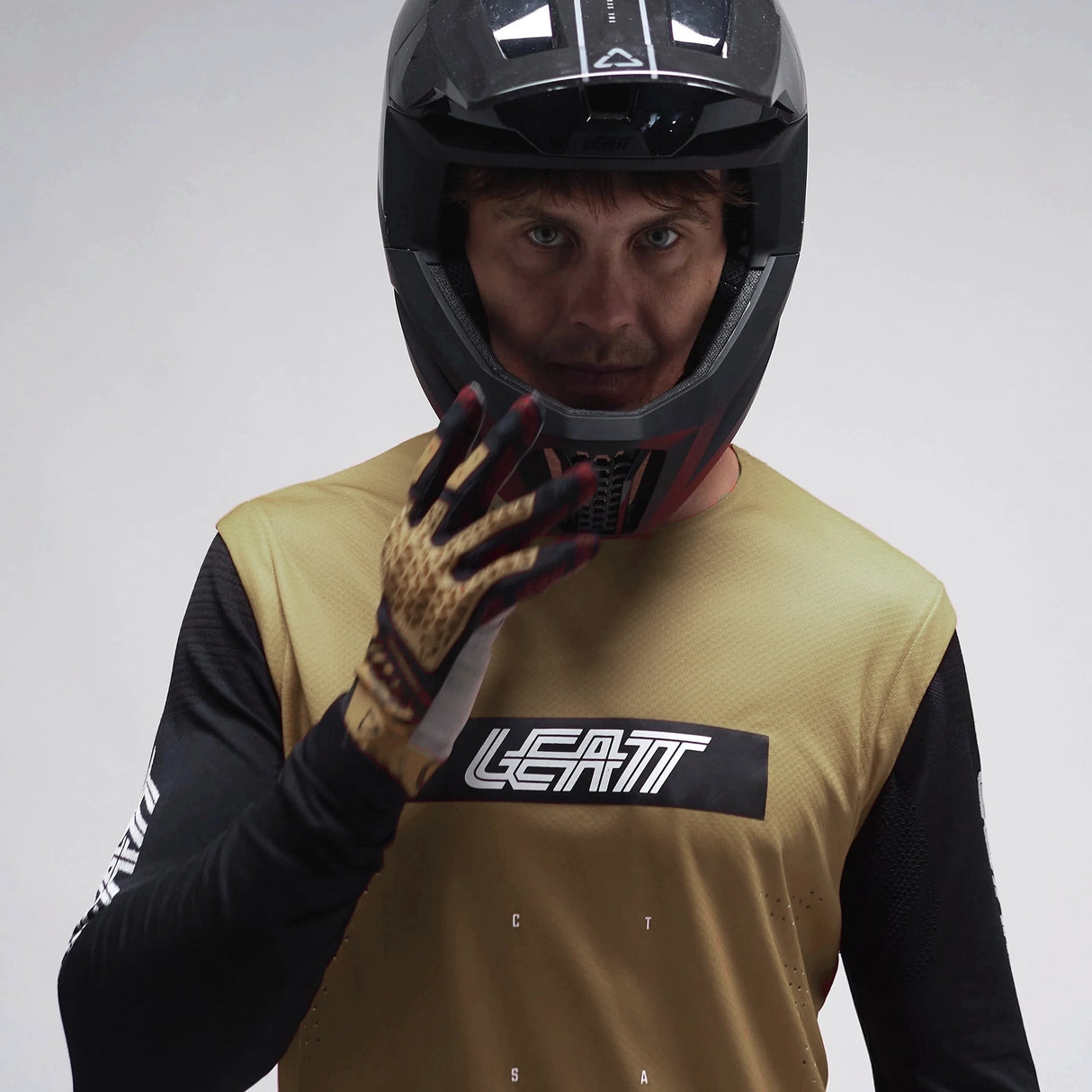 Leatt Mens Gravity 8.0 Long Sleeve MTB Jersey