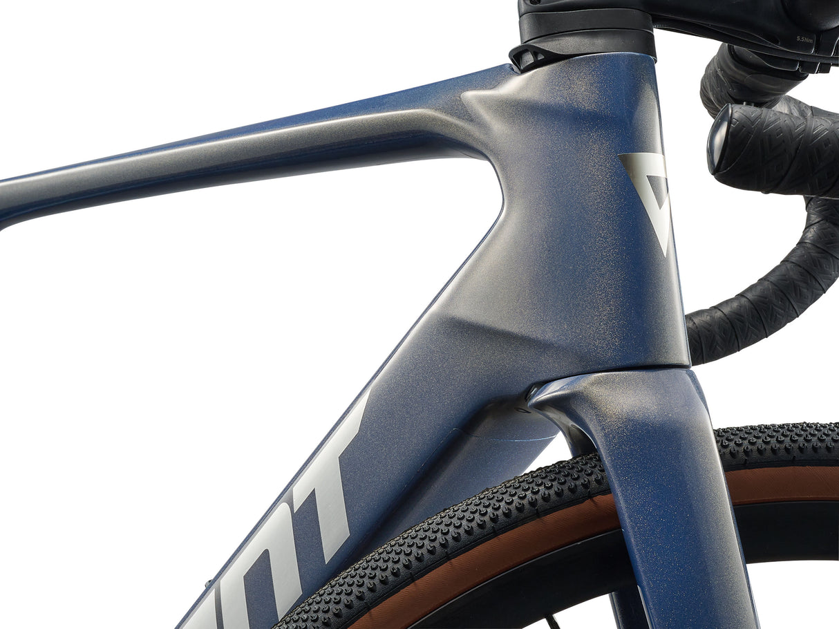 Giant Defy Advanced E+ Elite AR (2026)