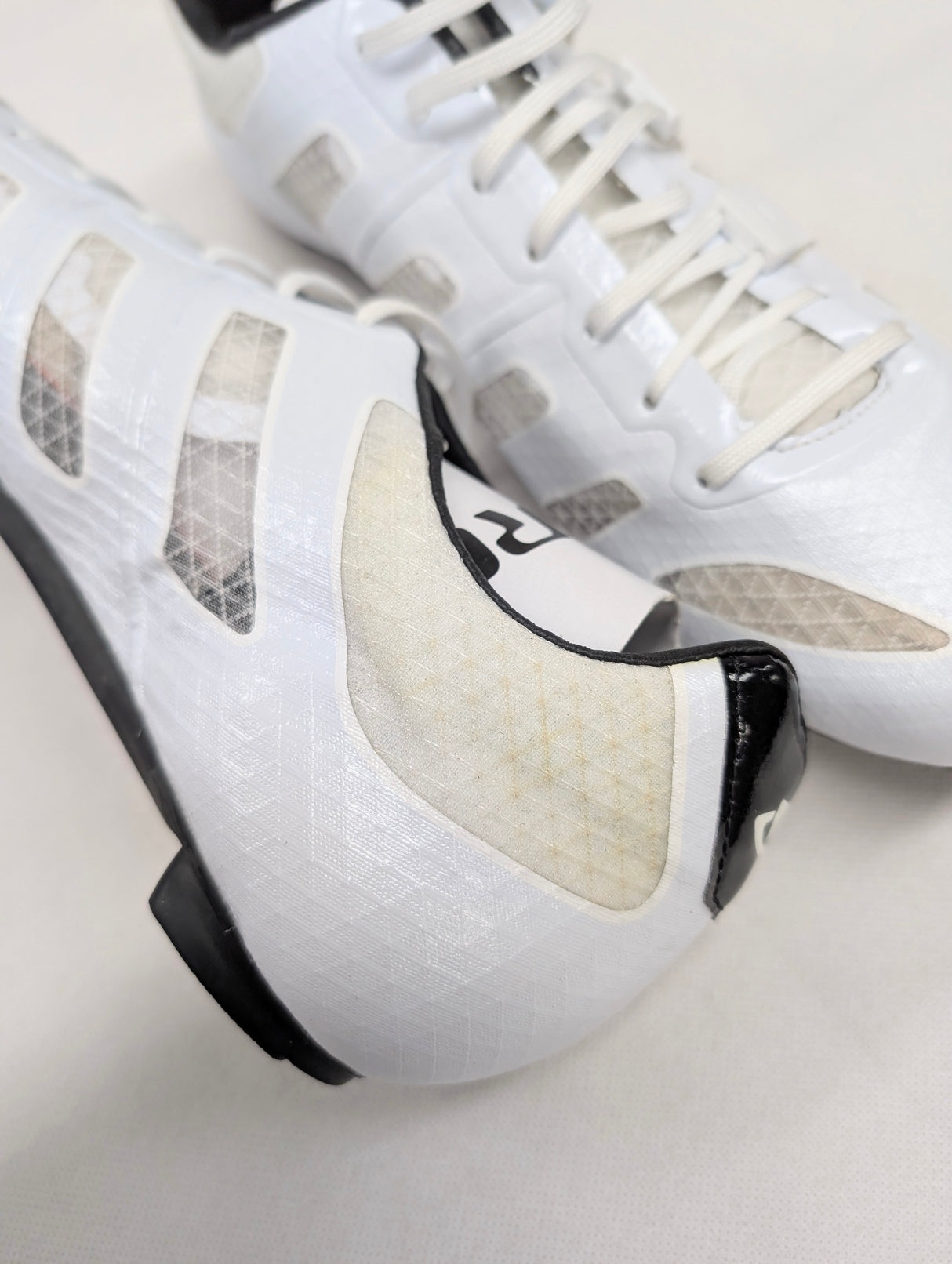 Giro Prolight Techlace Road Shoes White 48 (New, Discoloured)