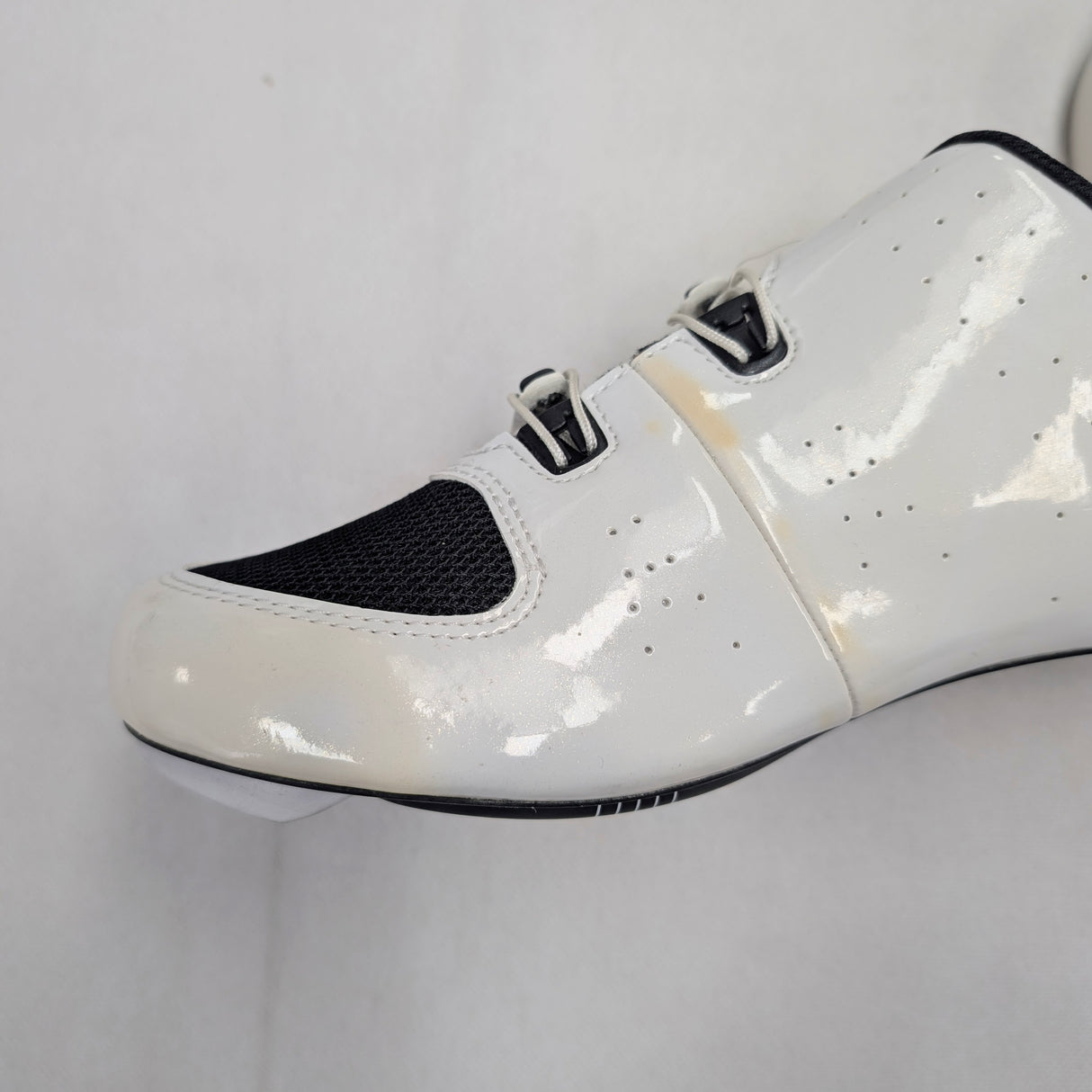 Mavic Ksyrium Ultimate II Mens Road Shoes White/Black 42 2/3 (Sample, Discoloured)