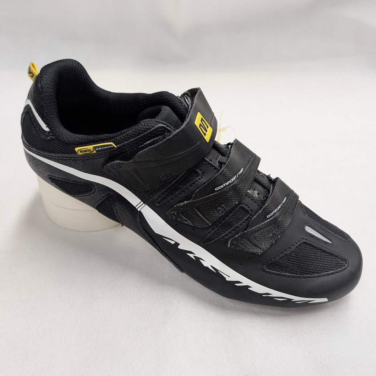 Mavic Aksium Mens Road Shoes Black/White 42 2/3 (Sample)