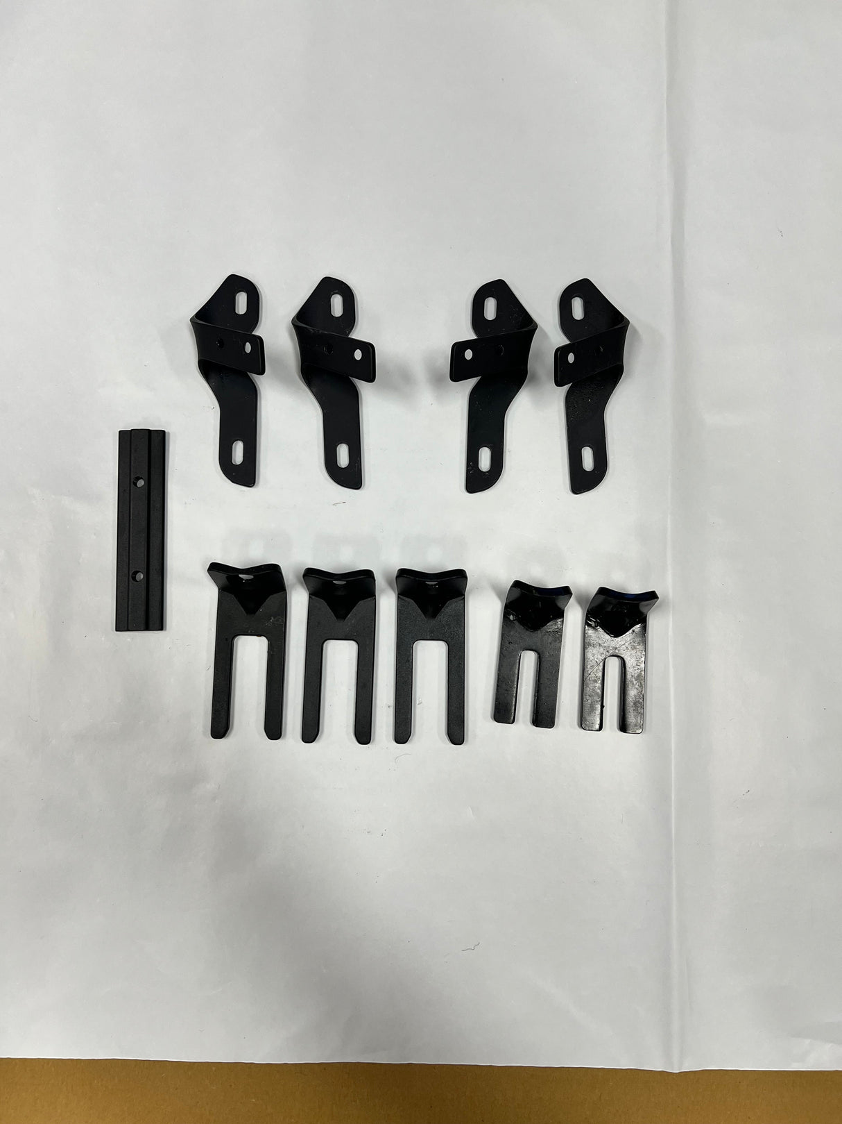 Giant Trinity Misc Parts Bundle #05 - Brackets (used)