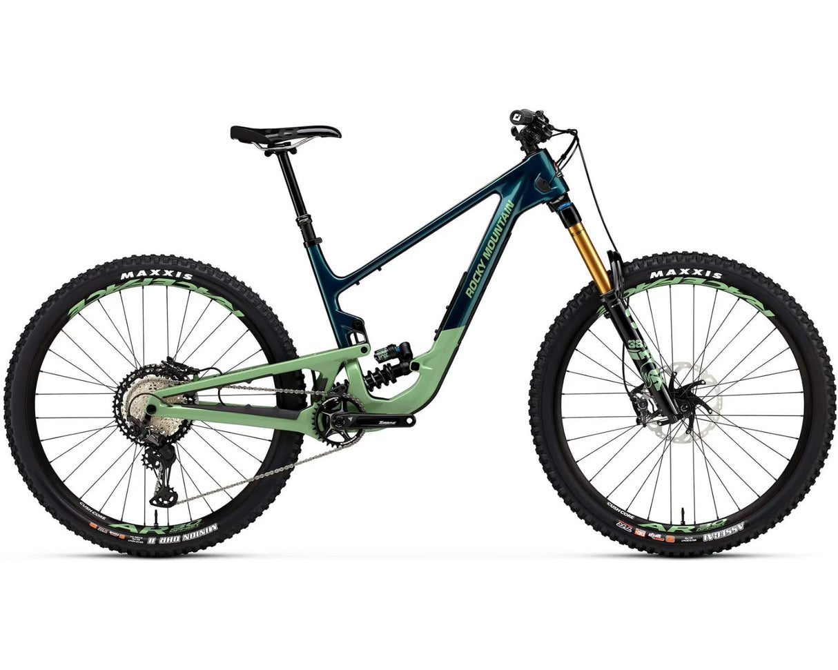 Rocky Mountain Altitude Carbon 70 Coil MTB (2024)