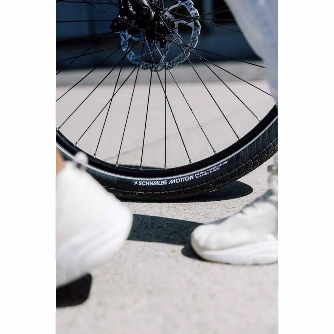 Tyre 26 x 2.35 Schwalbe Motion Big Apple Reflective Wirebead