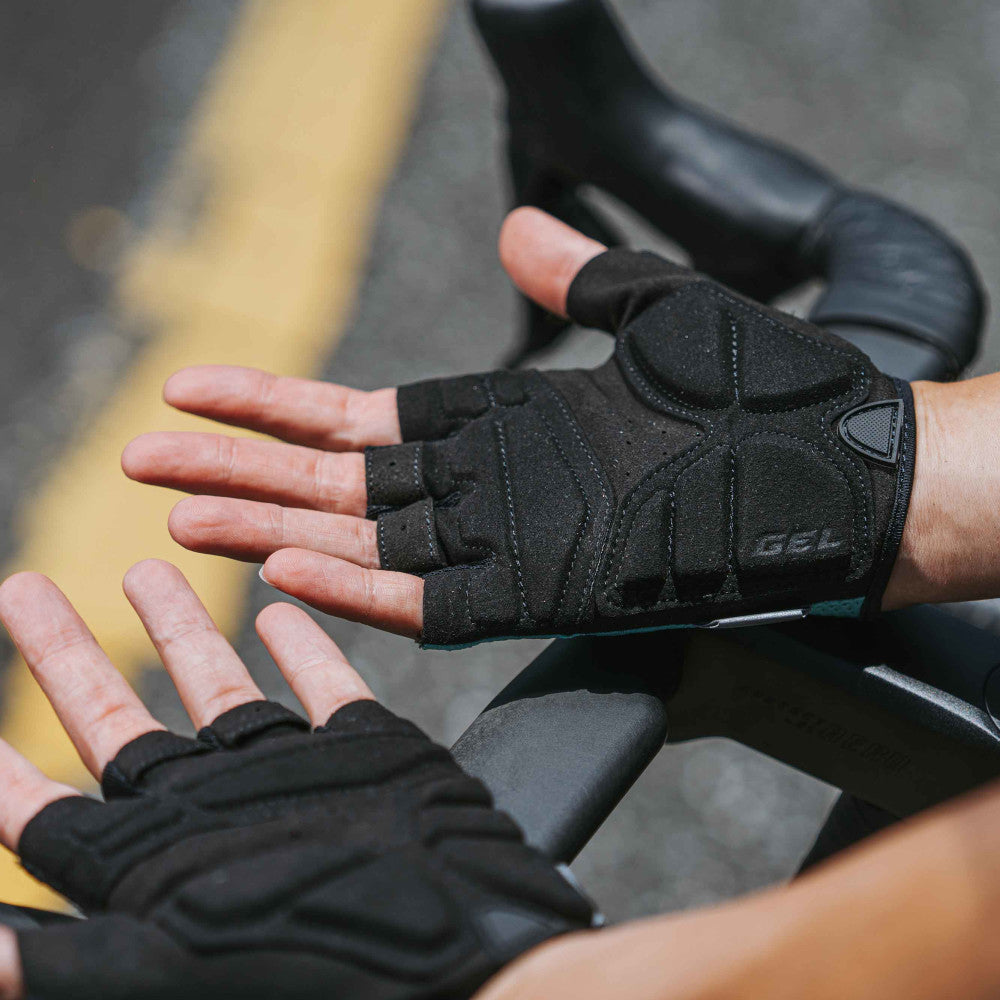 Giant Pace Gel Short Finger Gloves